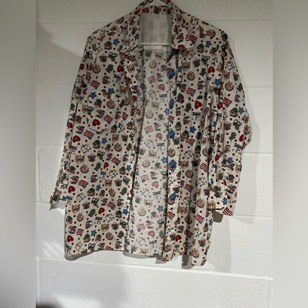 Usa button down medium